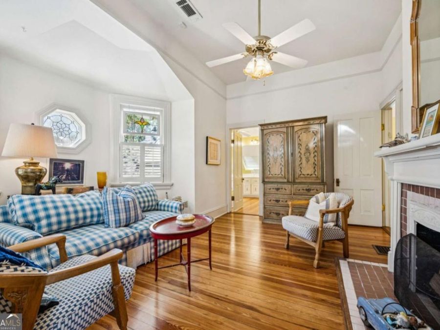Property Image 32