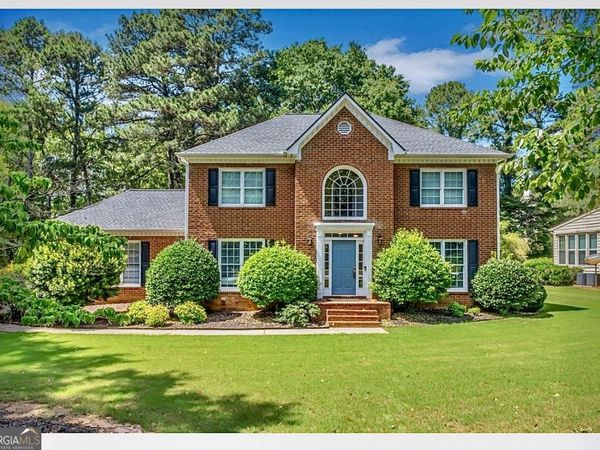 1607 SE Ellington Road, Conyers, GA 30013