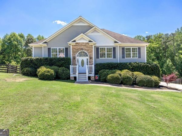 227 Dunleith Drive, Dallas, GA 30132