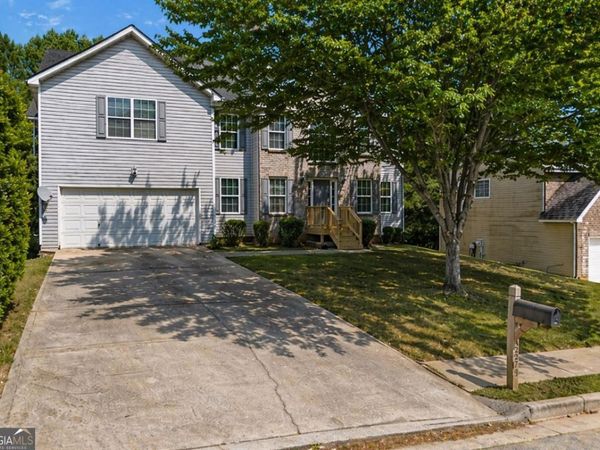 3275 Hunting Creek Pass, Douglasville, GA 30135