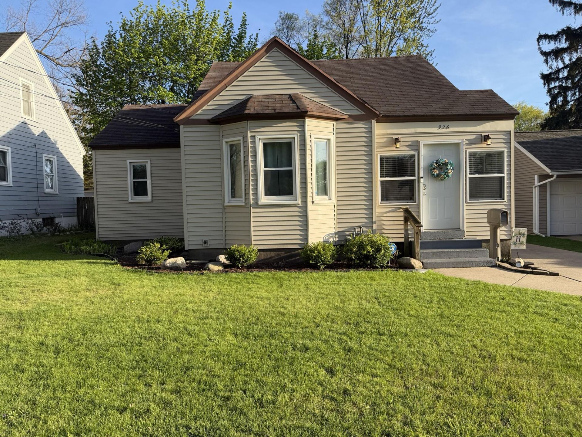 926 N Ottillia Street Se, Grand Rapids, MI 49507 Main Photo