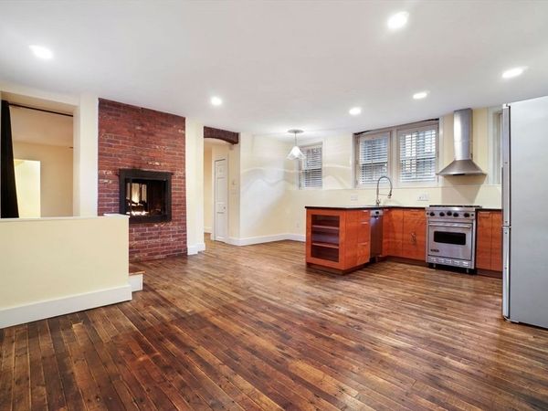 325 Marlborough Street, Unit 1, Boston, MA 02116