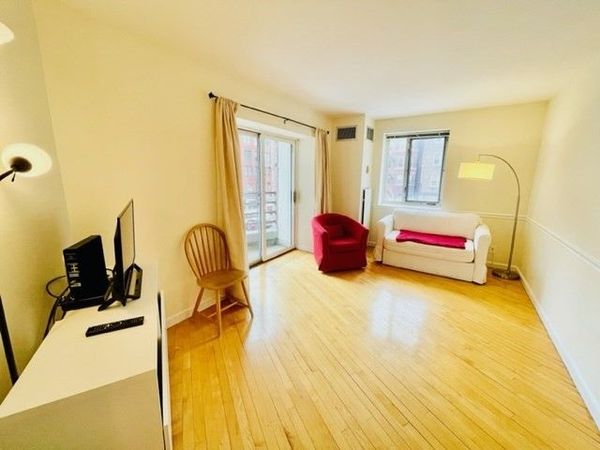 19 Wiget, Unit 202, Boston, MA 02113