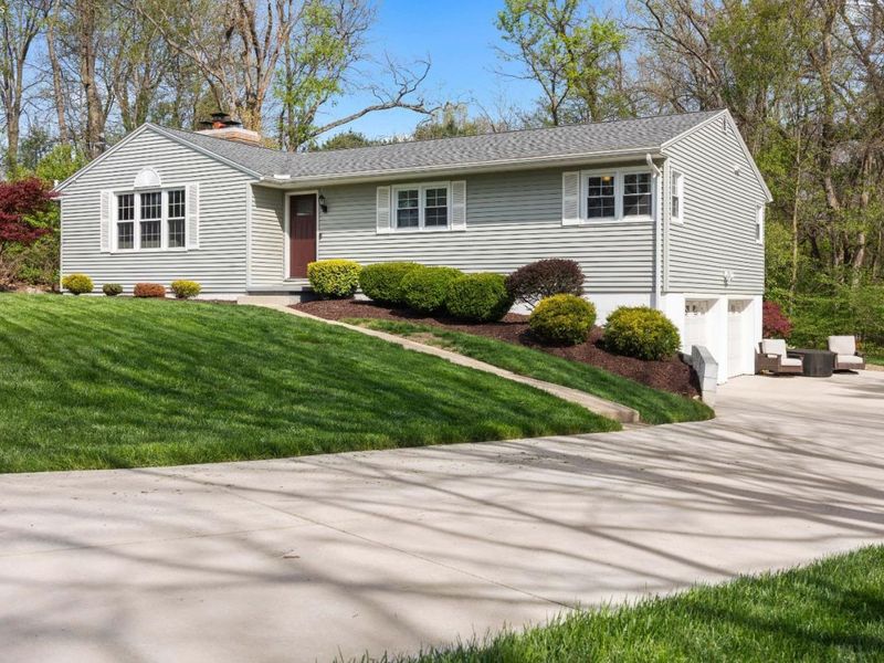 2003 Seminary Road, Milan, OH 44846 Photo 1