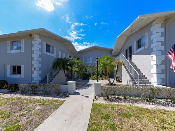 8101 Country RD, Unit 203, FORT MYERS, FL 33919