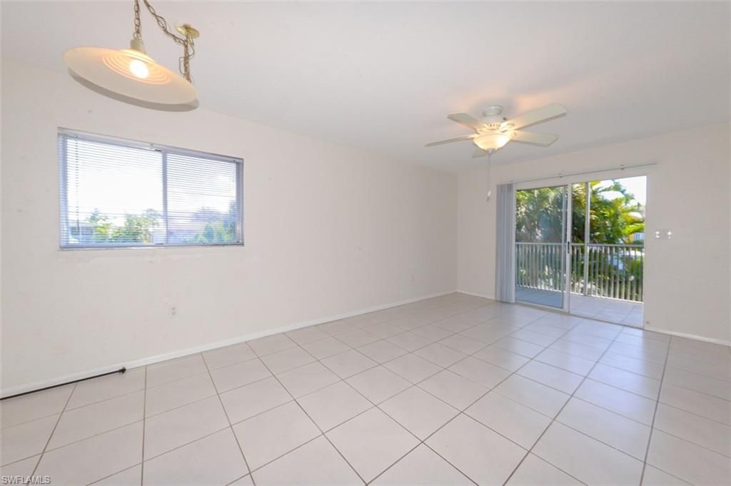 8101 Country Rd, Unit 203, Fort Myers, FL 33919 Photo