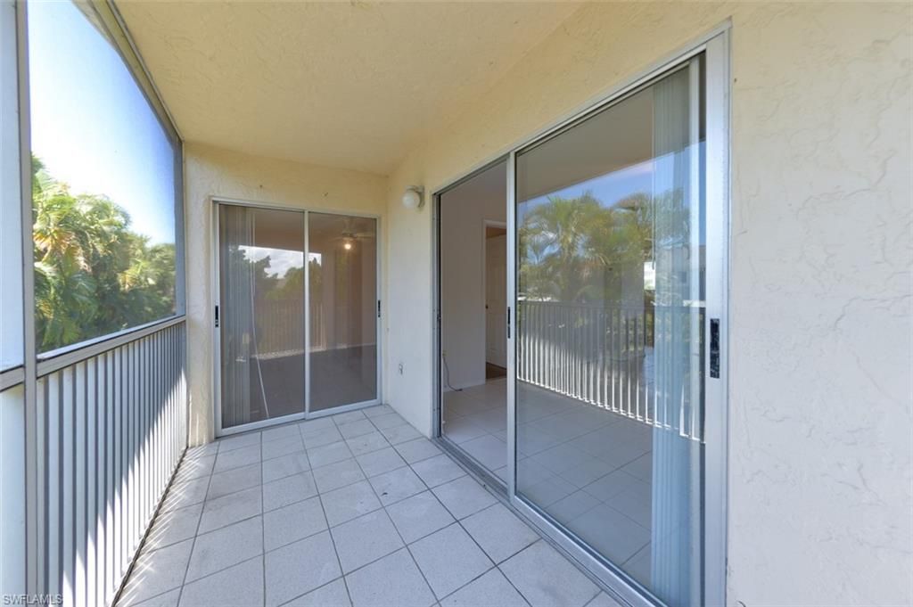 8101 Country Rd, Unit 203, Fort Myers, FL 33919 Photo
