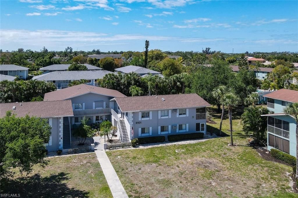 8101 Country Rd, Unit 203, Fort Myers, FL 33919 Photo