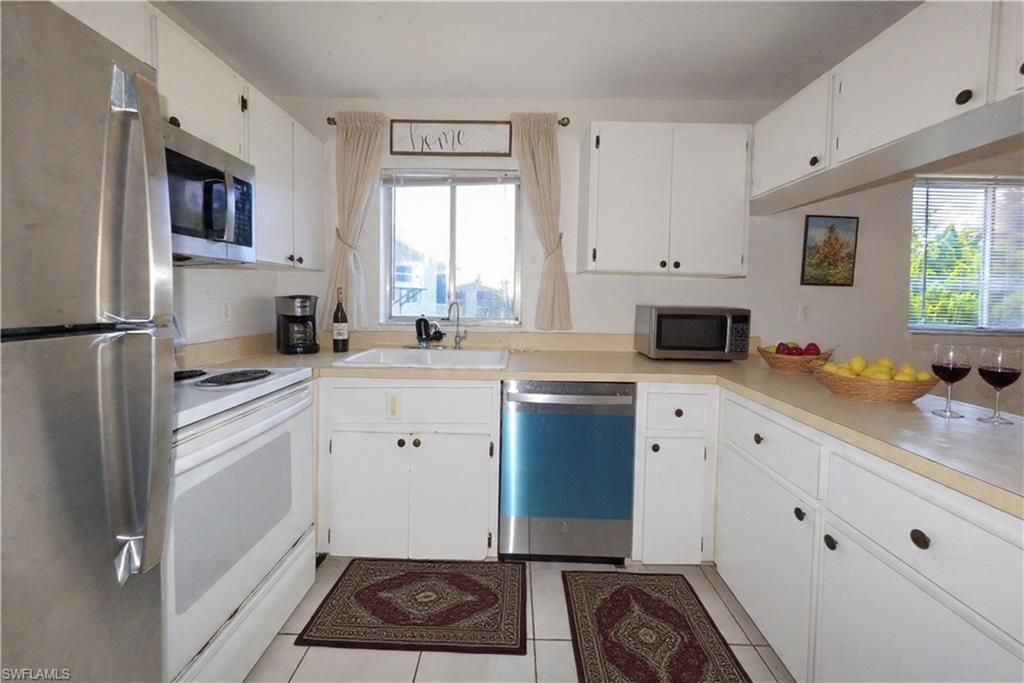 8101 Country Rd, Unit 203, Fort Myers, FL 33919 Photo