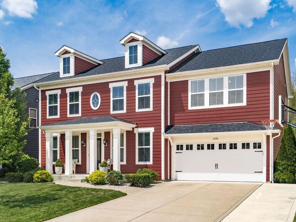 3398 Woodland Drive , Hilliard, OH 43026