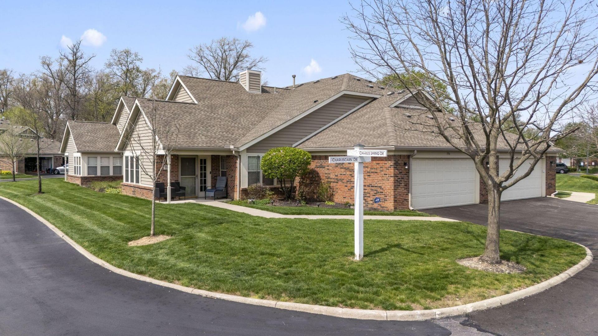 394 Charlescarn Drive , Powell, OH 43065 Main Photo