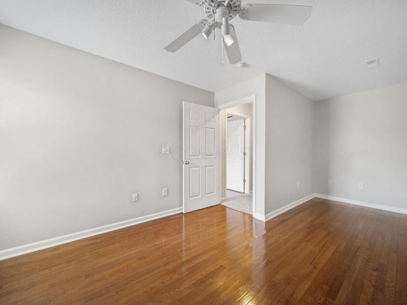 394 Charlescarn Drive, Powell, OH 43065 Photo 26