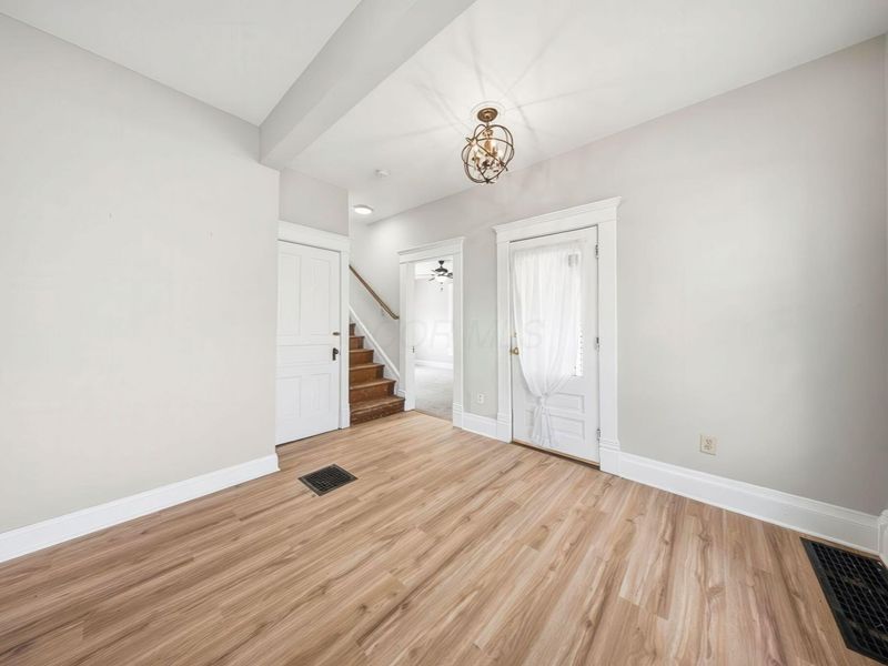 351 W William Street, Delaware, OH 43015 Photo 10