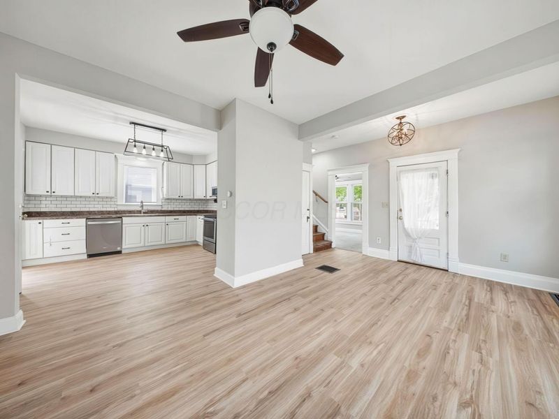 351 W William Street, Delaware, OH 43015 Photo 13