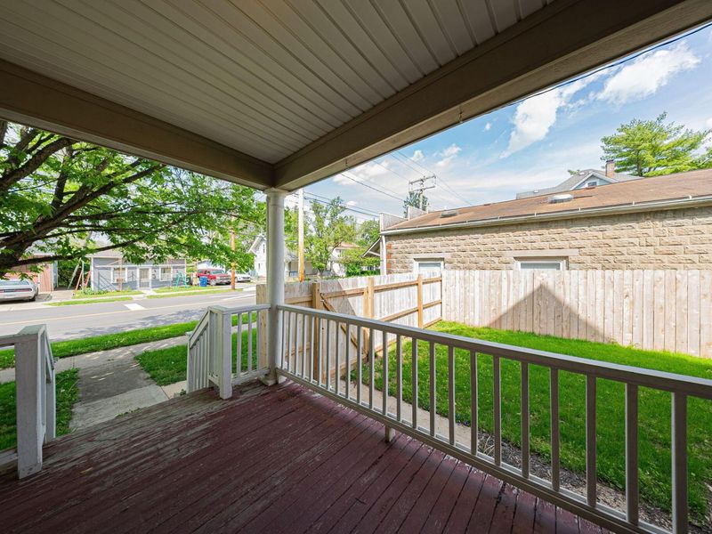 351 W William Street, Delaware, OH 43015 Photo 5