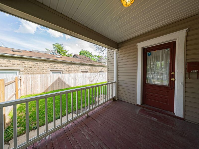 351 W William Street, Delaware, OH 43015 Photo 6