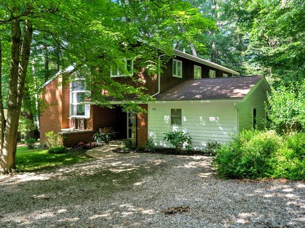 302 E Woodside Drive , Gambier, OH 43022