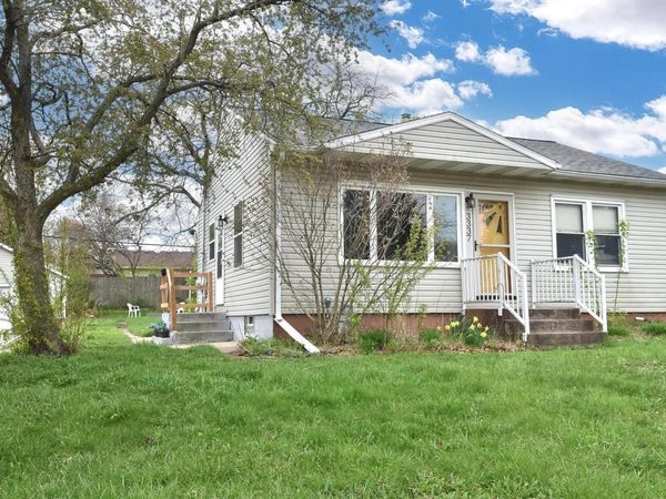 3337 E Waterford AVENUE, Saint Francis, WI 53235