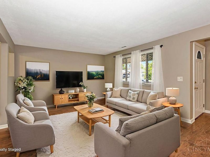 5469 Cleander Drive, Delhi Twp, OH 45238 Photo 11