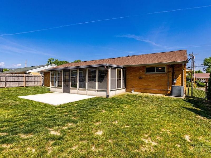 5469 Cleander Drive, Delhi Twp, OH 45238 Photo 4