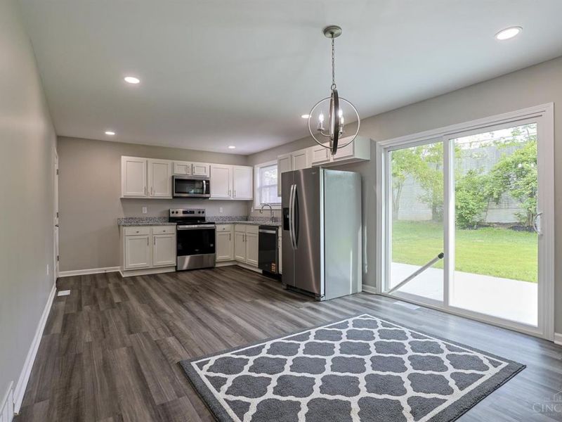 12145 Hitchcock Drive, Forest Park, OH 45240 Photo 11