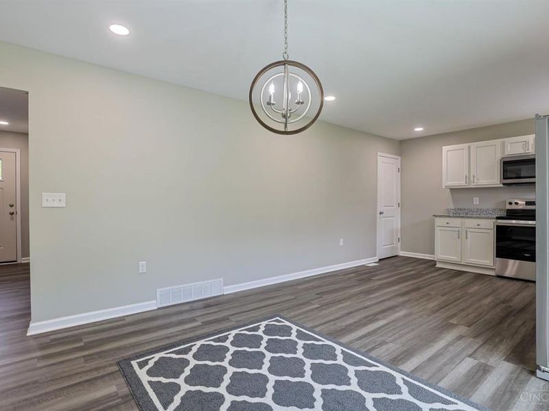 12145 Hitchcock Drive, Forest Park, OH 45240 Photo 13