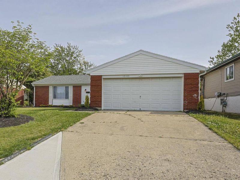 12145 Hitchcock Drive, Forest Park, OH 45240 Photo 3