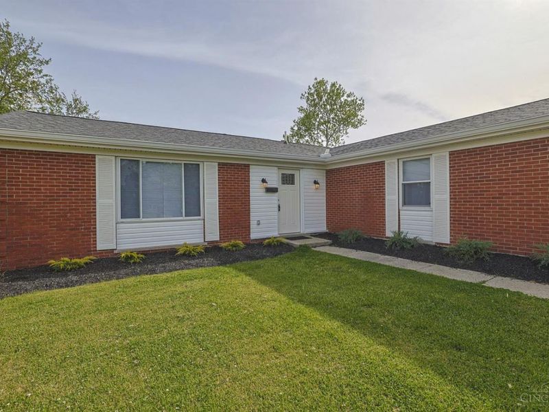 12145 Hitchcock Drive, Forest Park, OH 45240 Photo 4