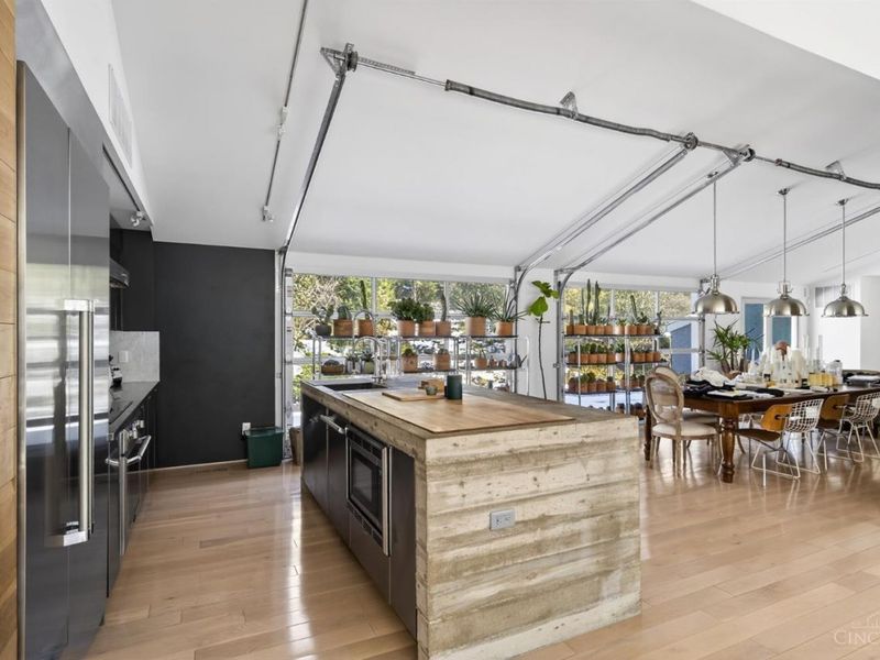 8425 Kugler Mill Road, Indian Hill, OH 45243 Photo 10