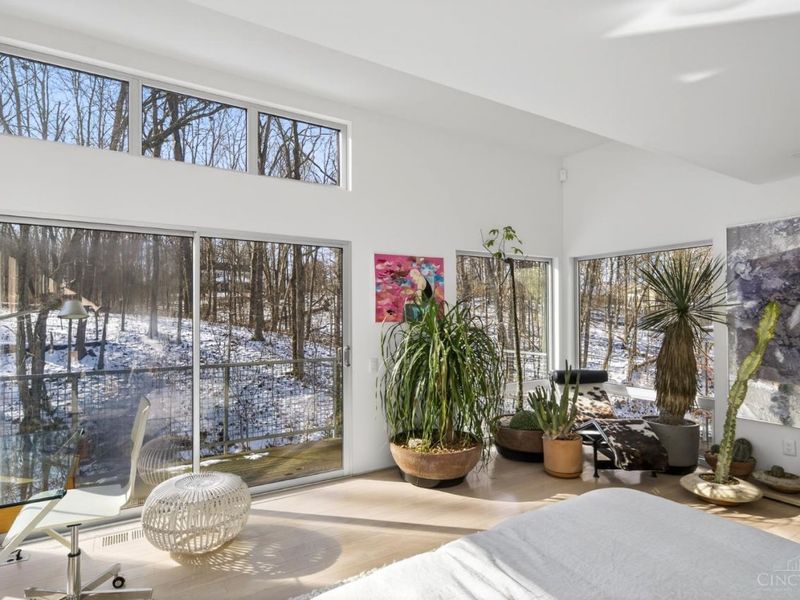 8425 Kugler Mill Road, Indian Hill, OH 45243 Photo 17