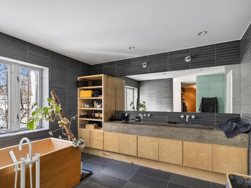 8425 Kugler Mill Road, Indian Hill, OH 45243 Photo 19