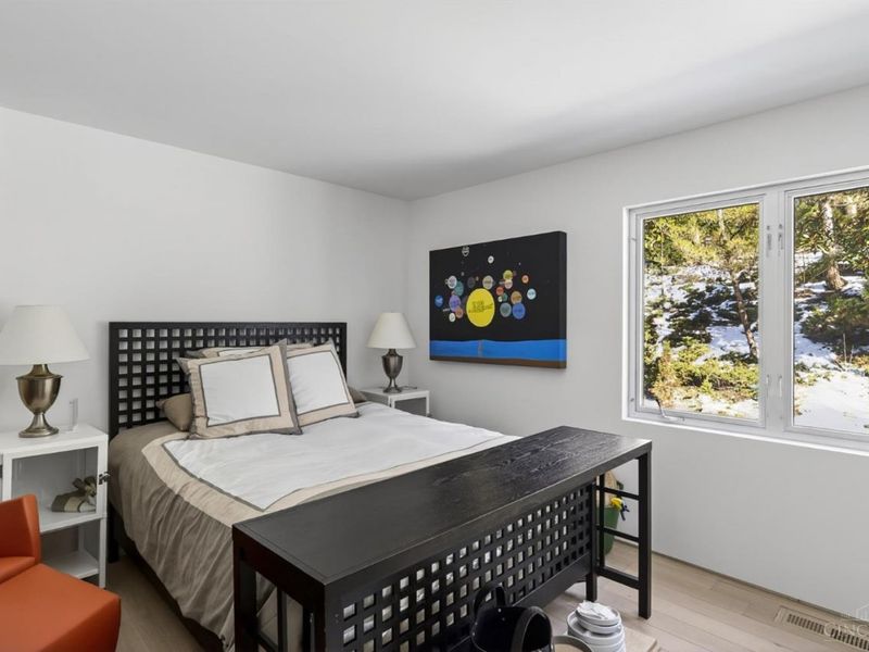 8425 Kugler Mill Road, Indian Hill, OH 45243 Photo 25