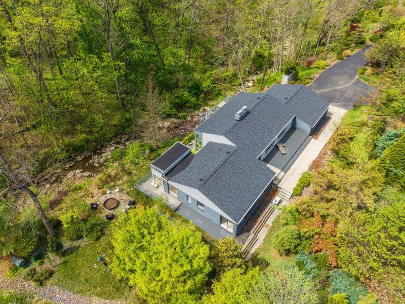 8425 Kugler Mill Road, Indian Hill, OH 45243 Photo 40