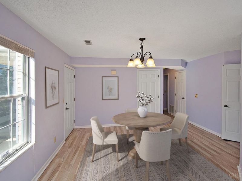 9723 Timberview Court, West Chester, OH 45241 Photo 6