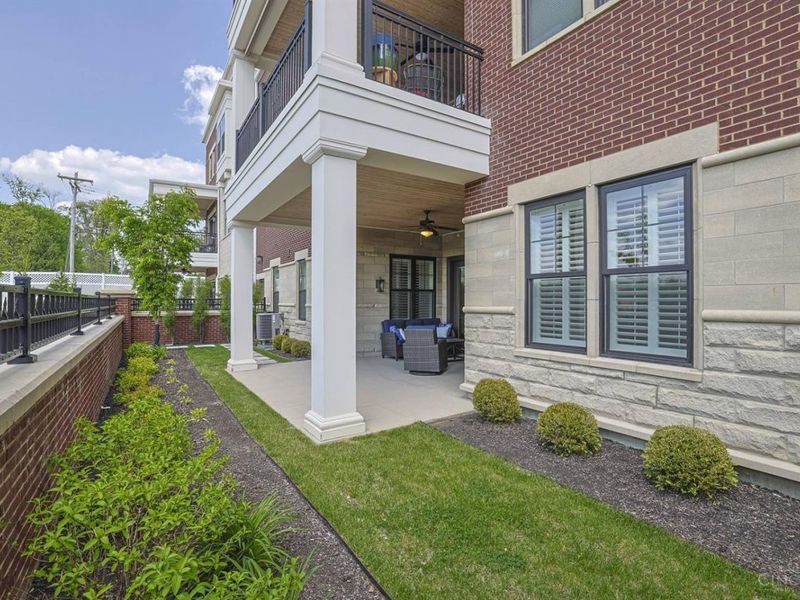 230 Vintage Club Drive, Unit 103, Montgomery, OH 45249 Photo 27