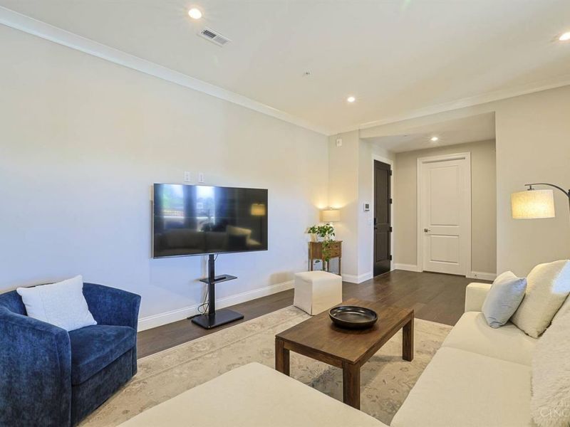 230 Vintage Club Drive, Unit 103, Montgomery, OH 45249 Photo 6