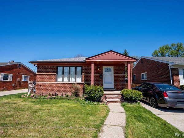 24628 Currier Street, Dearborn Heights, MI 48125