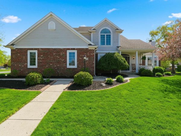 1012 Perry Lake Drive, Fort Wayne, IN 46845