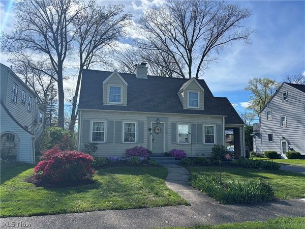 365 Genesee Avenue NE, Warren, OH 44483