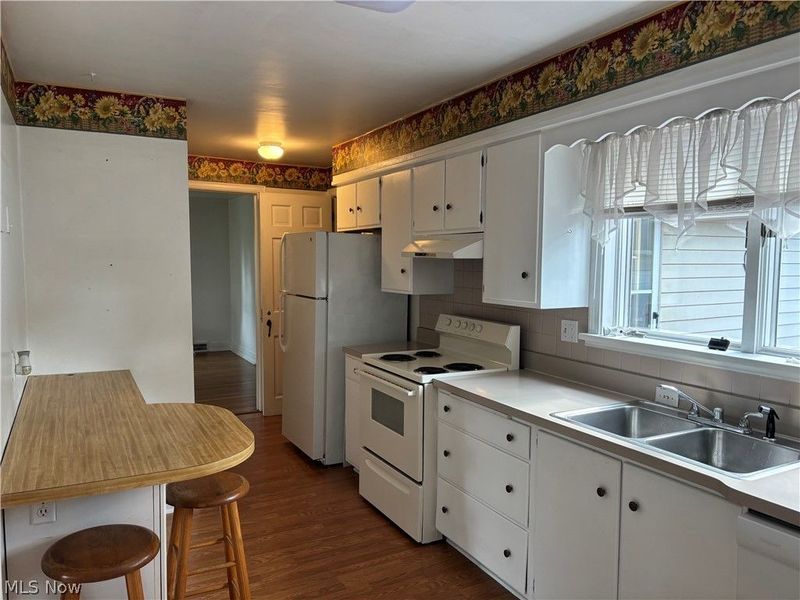 365 Genesee Avenue NE, Warren, OH 44483 Photo 15