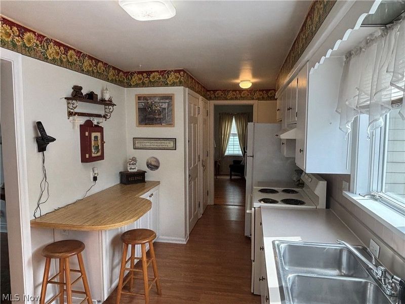 365 Genesee Avenue NE, Warren, OH 44483 Photo 17