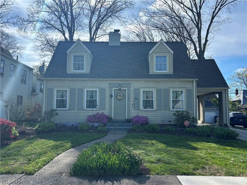 365 Genesee Avenue NE, Warren, OH 44483 Photo 2