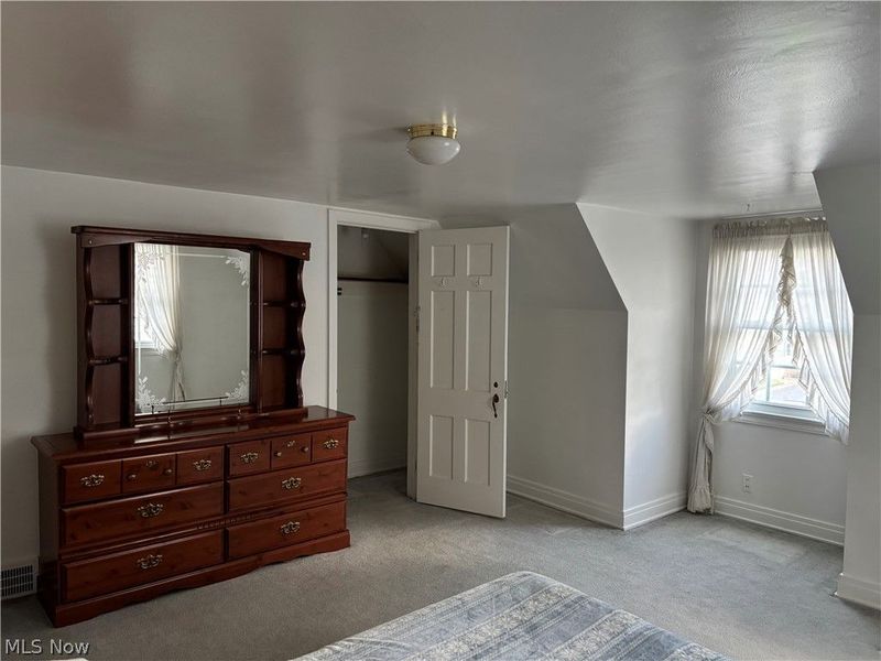 365 Genesee Avenue NE, Warren, OH 44483 Photo 22