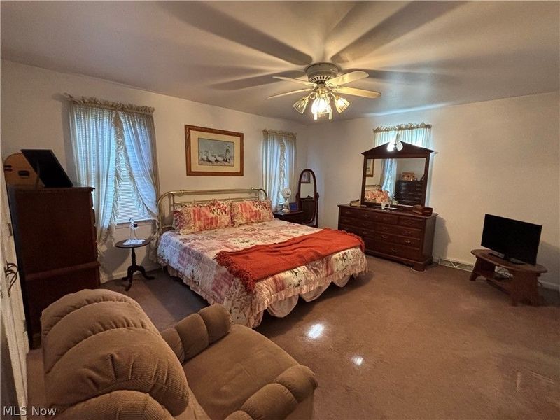 365 Genesee Avenue NE, Warren, OH 44483 Photo 23