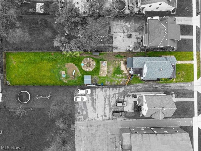 209 Gulf Road, Elyria, OH 44035 Photo 8