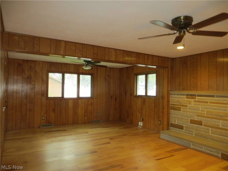 6204 Meadview Drive, Seven Hills, OH 44131 Photo 23