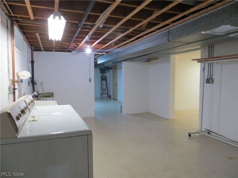 6204 Meadview Drive, Seven Hills, OH 44131 Photo 45