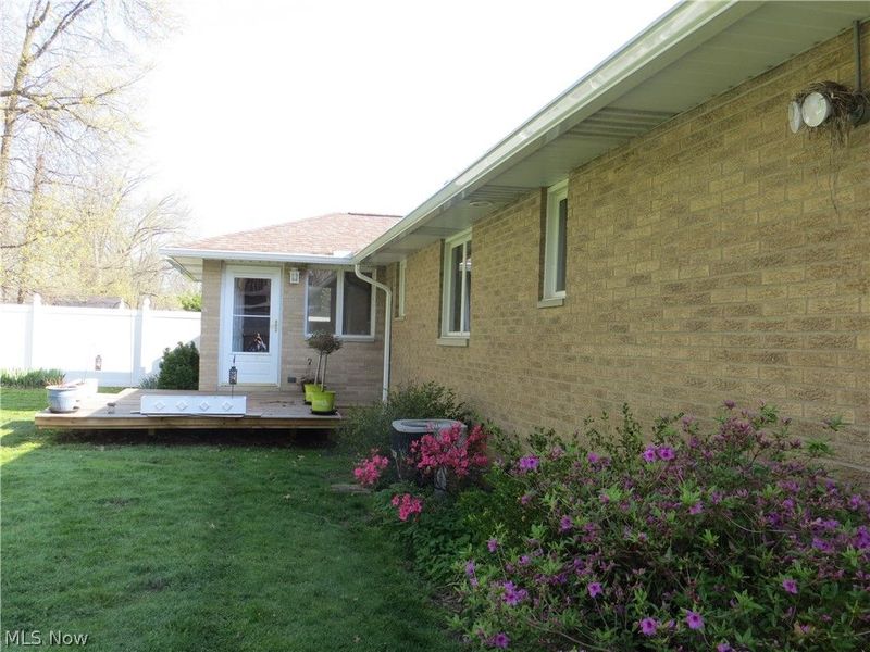 6204 Meadview Drive, Seven Hills, OH 44131 Photo 7