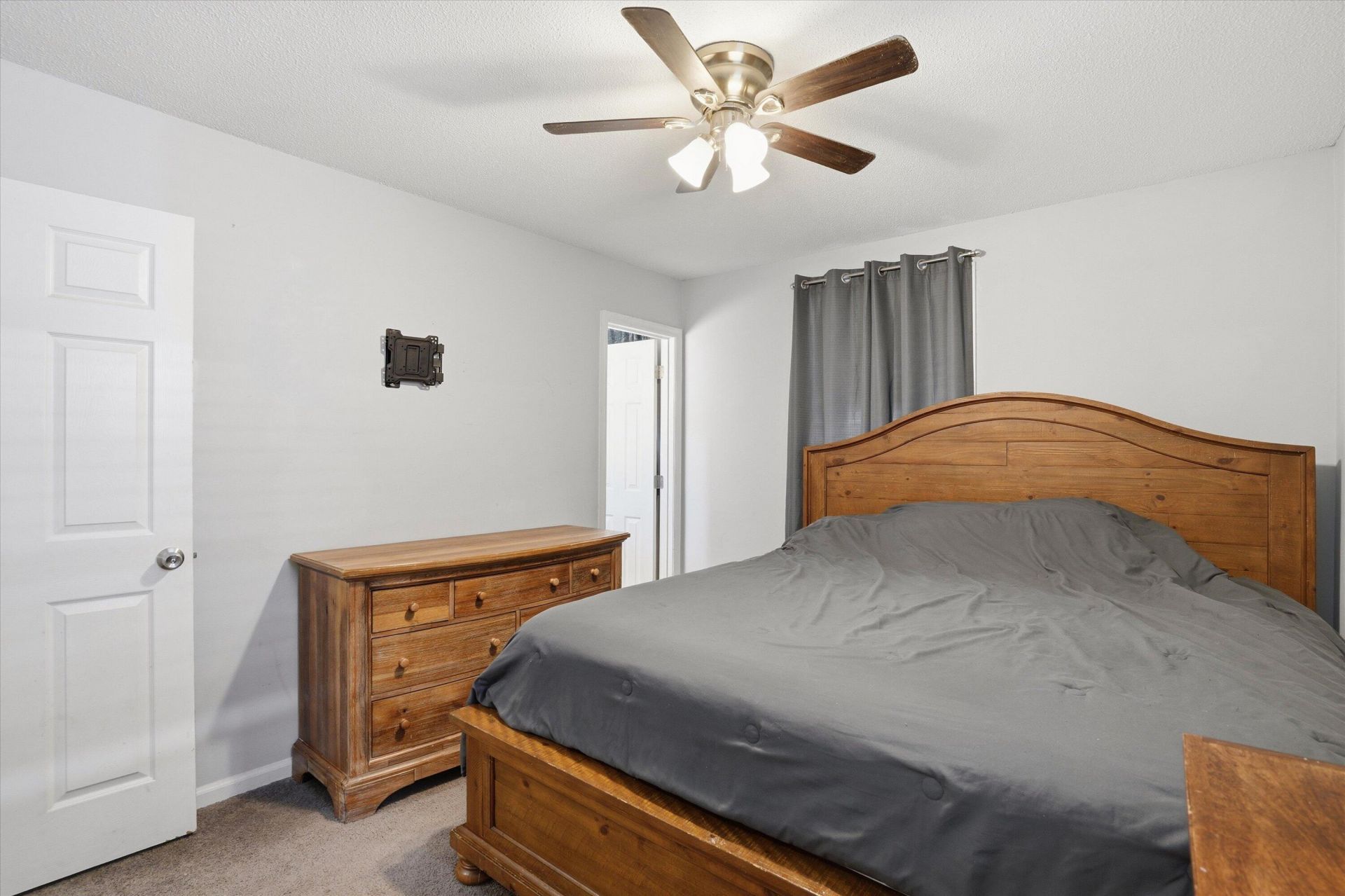 118 Froman Drive Photo 17