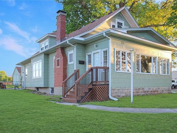 511 W 22nd Street, Higginsville, MO 64037